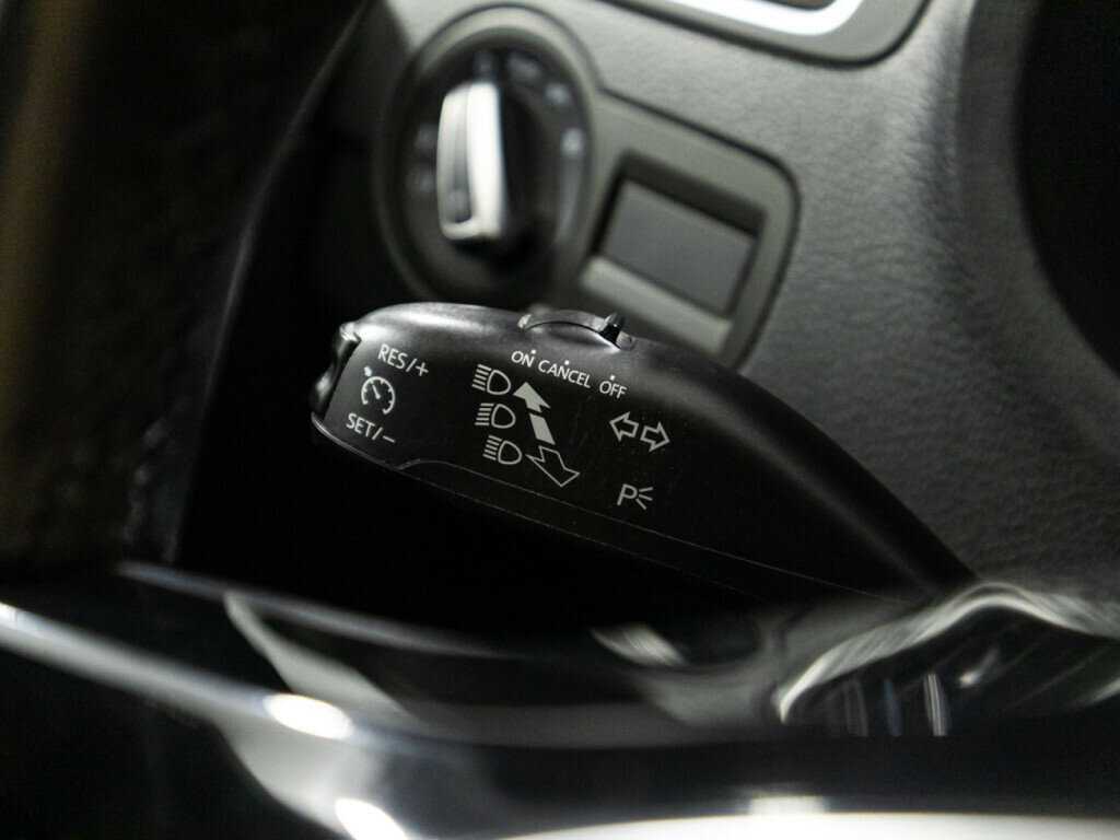 Volkswagen Polo б/у, 2018, Механическая. Фото: #16