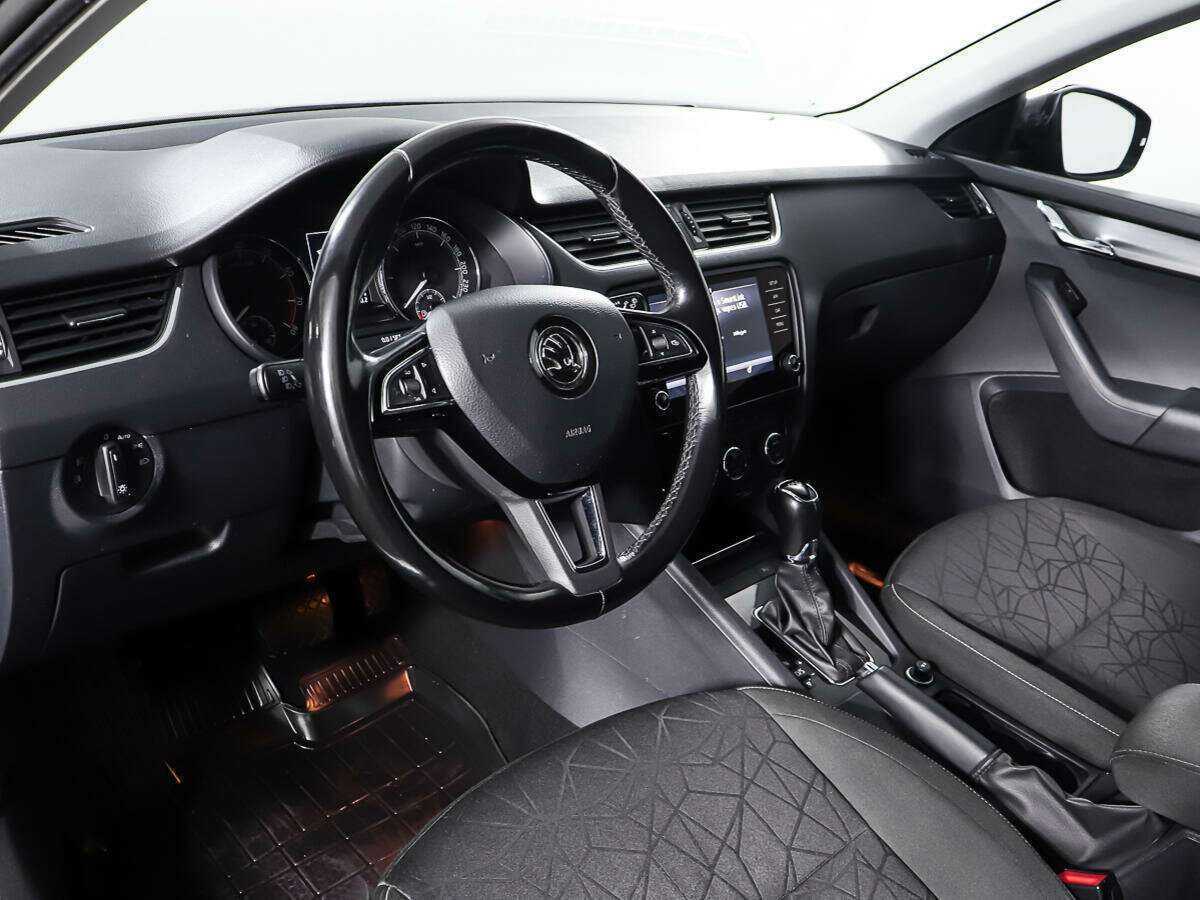 Skoda Octavia б/у, 2018, Роботизированная. Фото: #13