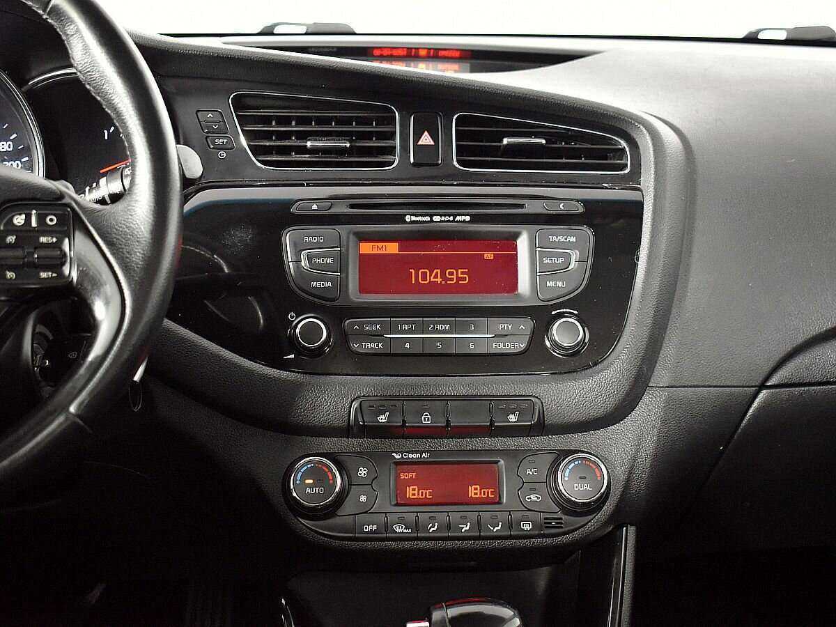 Kia Ceed б/у, 2015, Автоматическая. Фото: #13