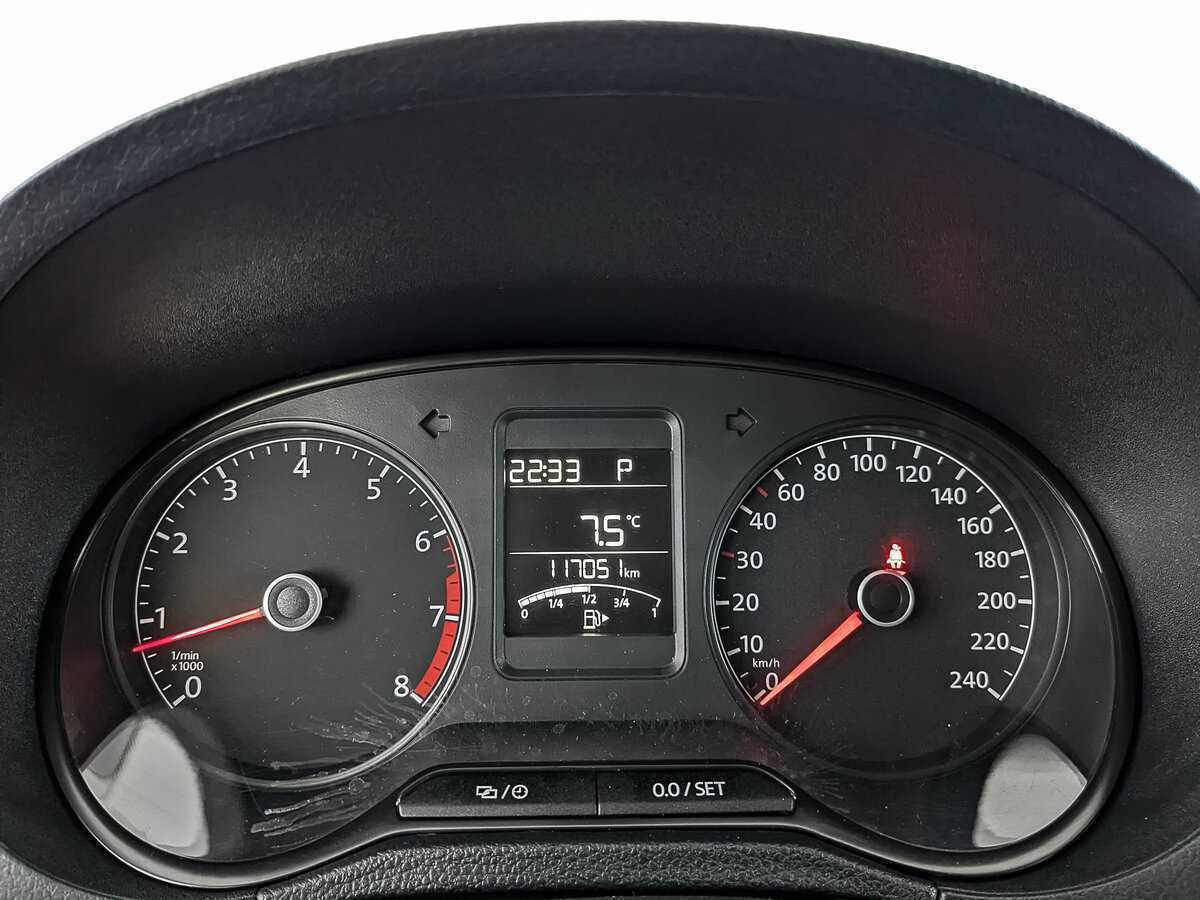 Volkswagen Polo б/у, 2015, Автоматическая. Фото: #15