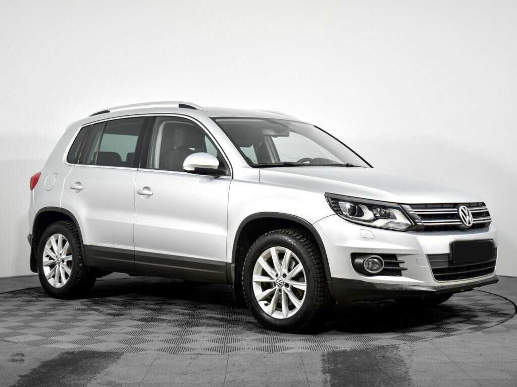 Volkswagen Tiguan б/у, 2012, Автоматическая. Фото: #2