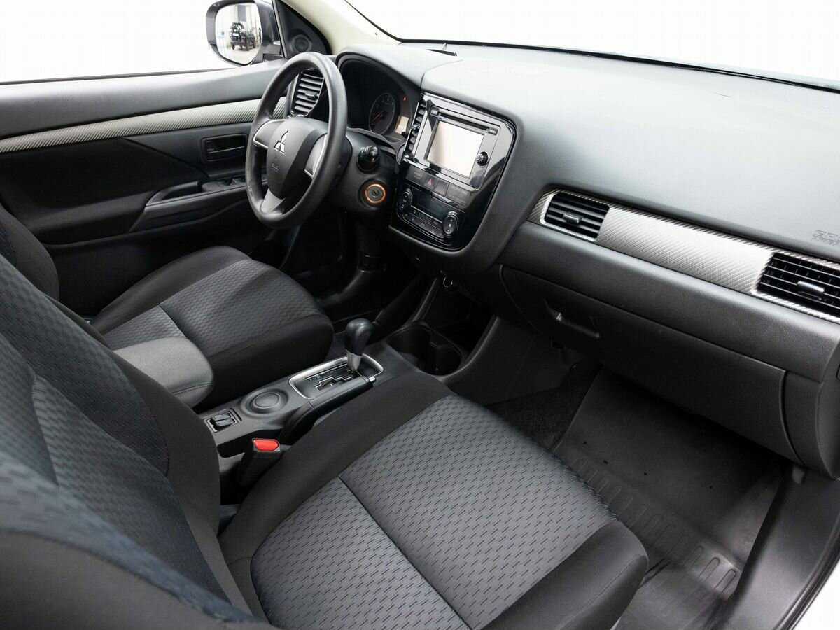 Mitsubishi Outlander б/у, 2014, Вариатор. Фото: #10
