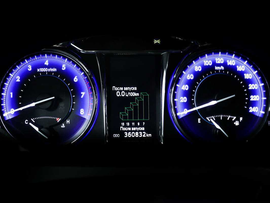 Toyota Camry б/у, 2016, Автоматическая. Фото: #9