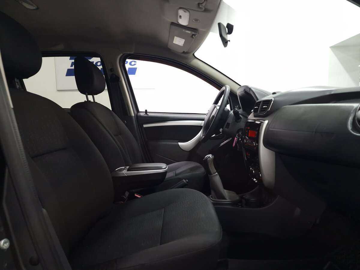 Nissan Terrano б/у, 2016, Механическая. Фото: #10