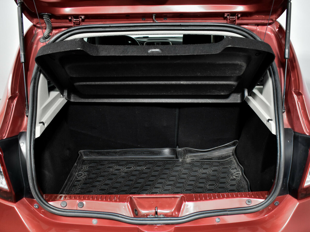 Renault Sandero б/у, 2016, Автоматическая. Фото: #15