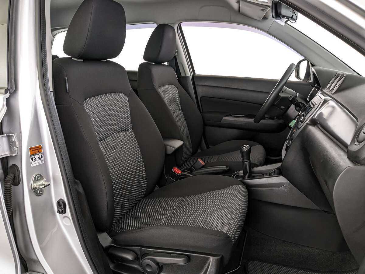 Suzuki Vitara б/у, 2019, Механическая. Фото: #23