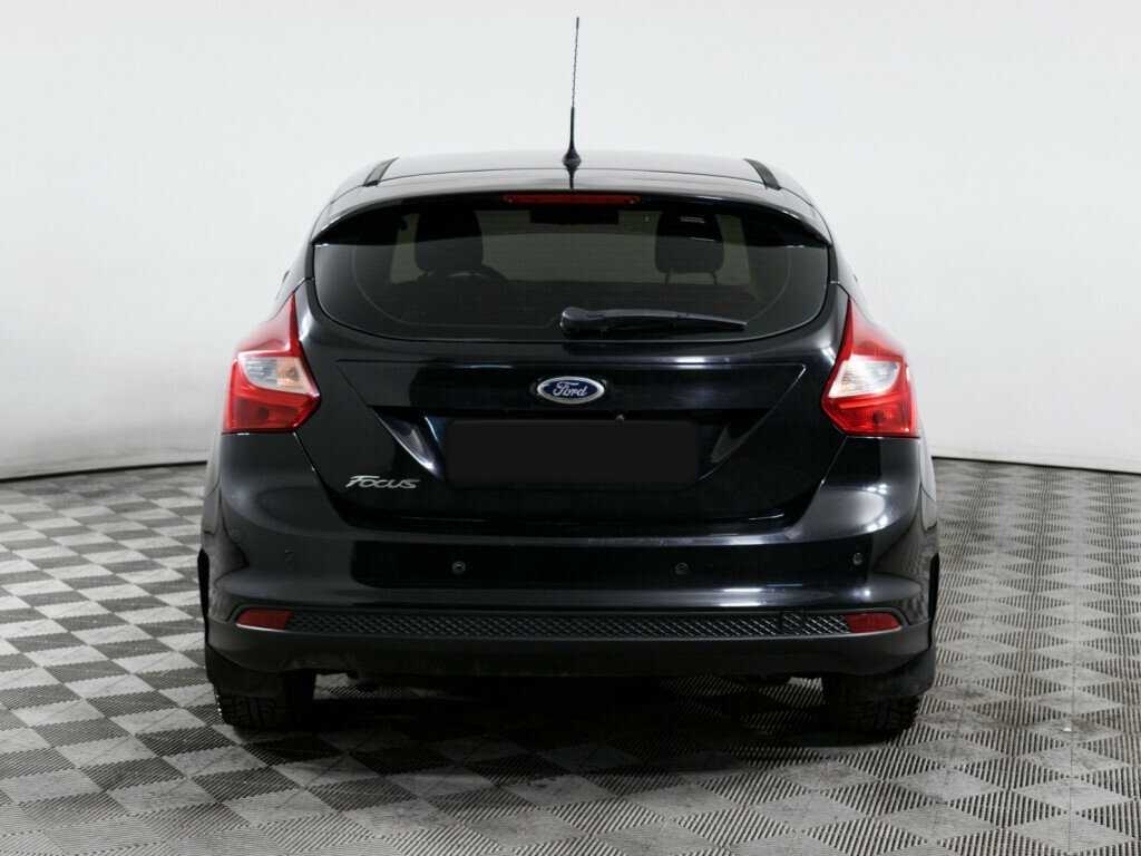 Ford Focus б/у, 2013, Механическая. Фото: #4