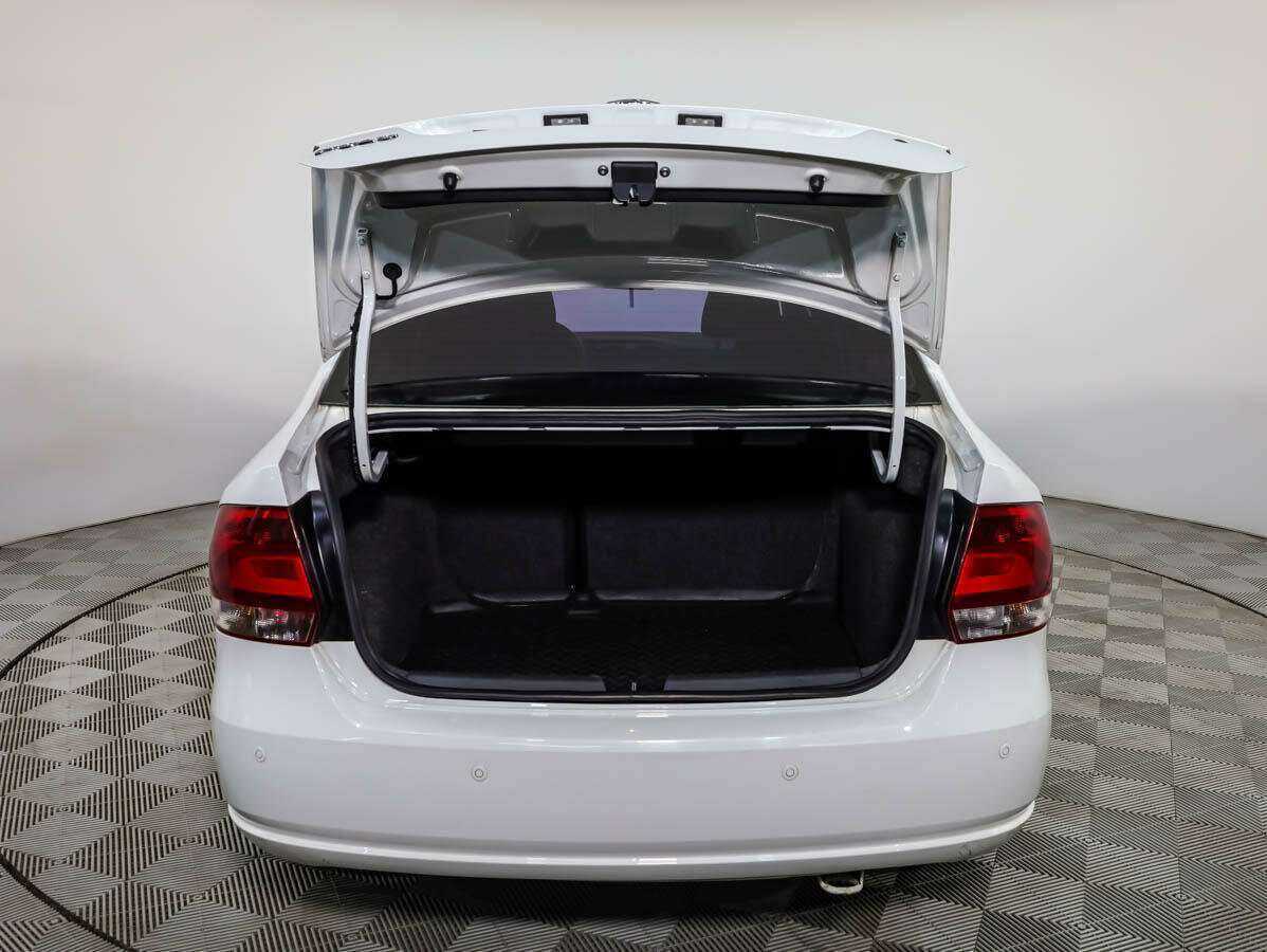 Volkswagen Polo б/у, 2013, Автоматическая. Фото: #19