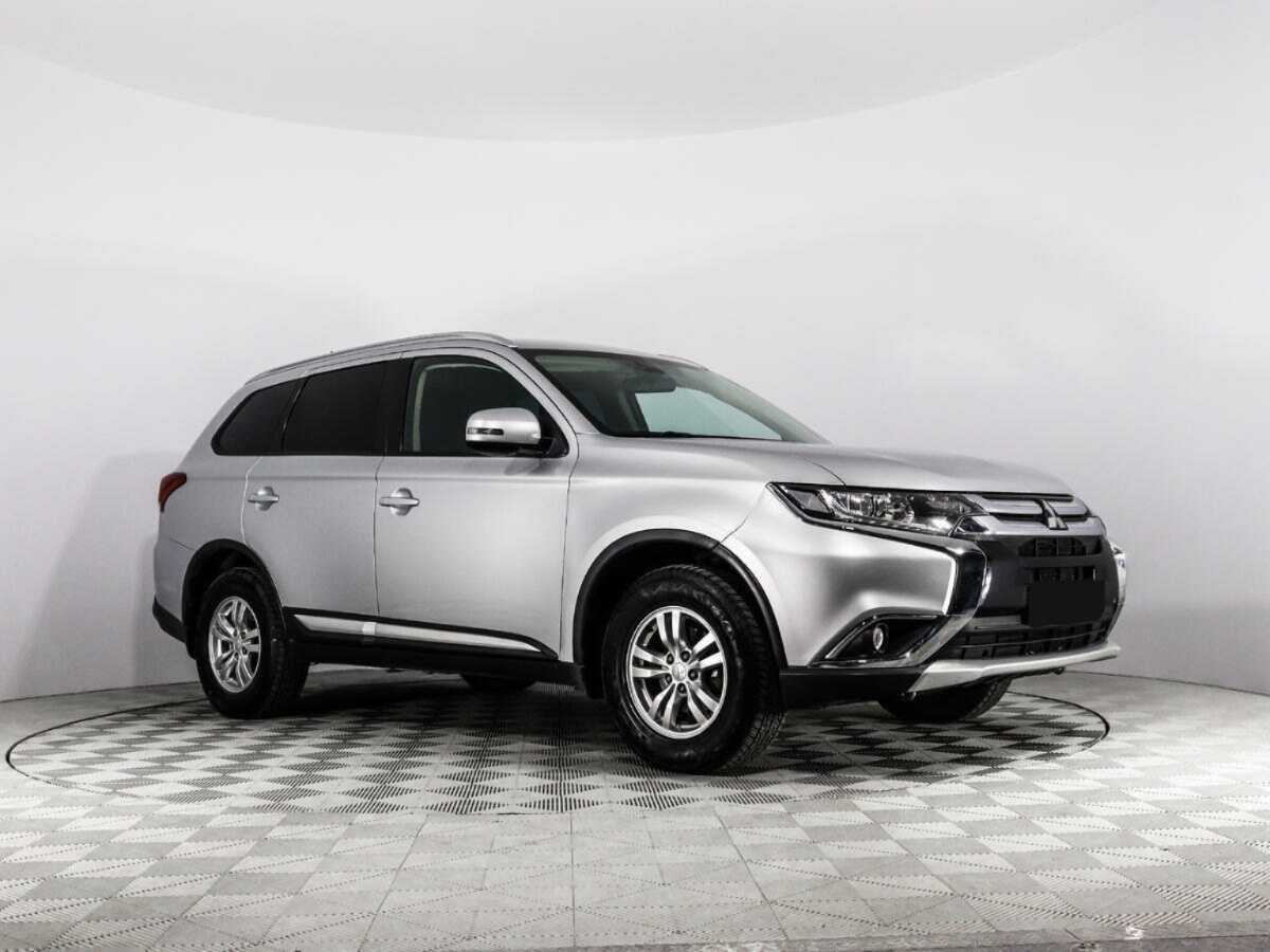 Mitsubishi Outlander б/у, 2015, Вариатор. Фото: #2