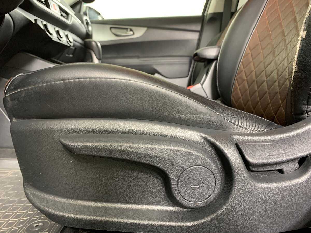 Kia Cerato б/у, 2019, Механическая. Фото: #14