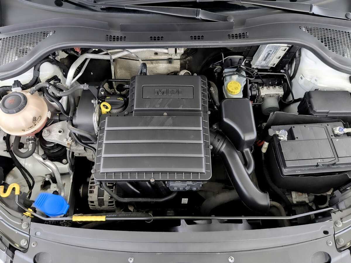 Skoda Rapid б/у, 2017, Механическая. Фото: #8