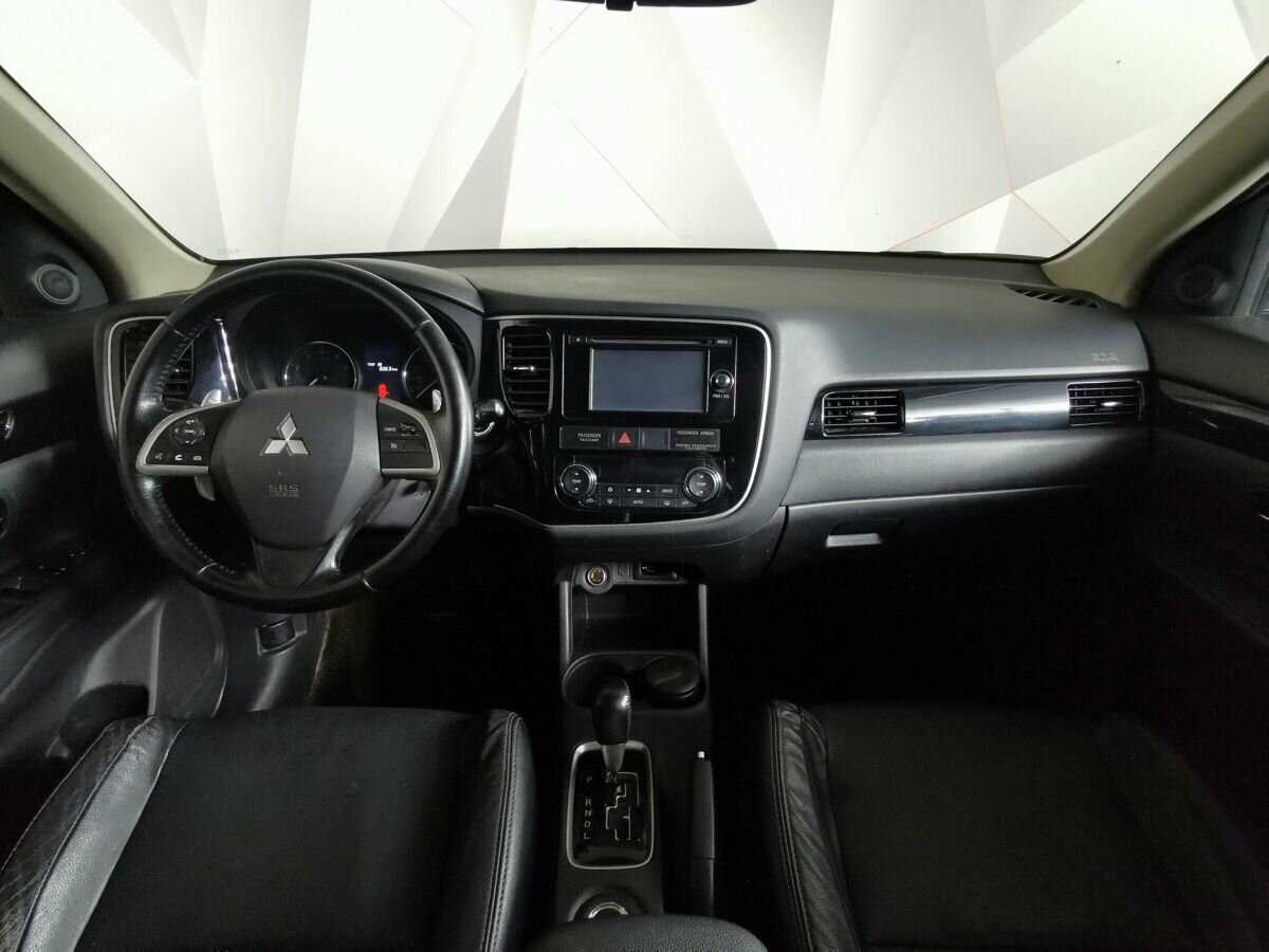 Mitsubishi Outlander б/у, 2014, Вариатор. Фото: #9