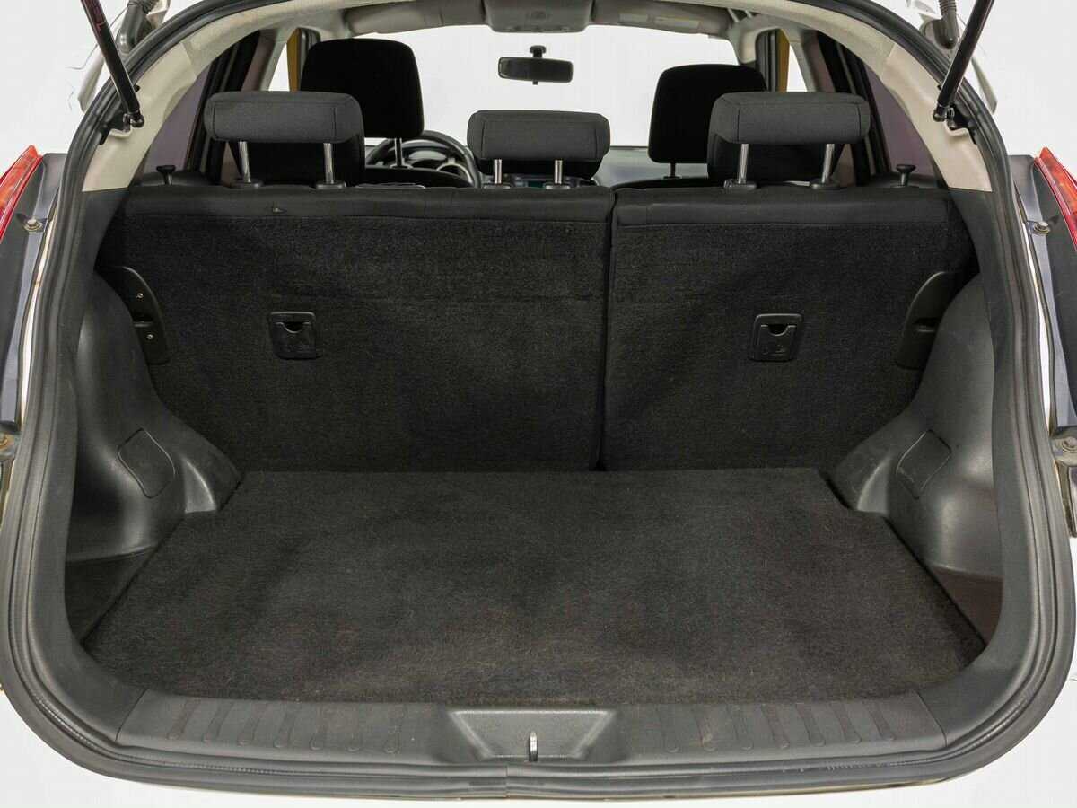 Nissan Juke б/у, 2012, Механическая. Фото: #19