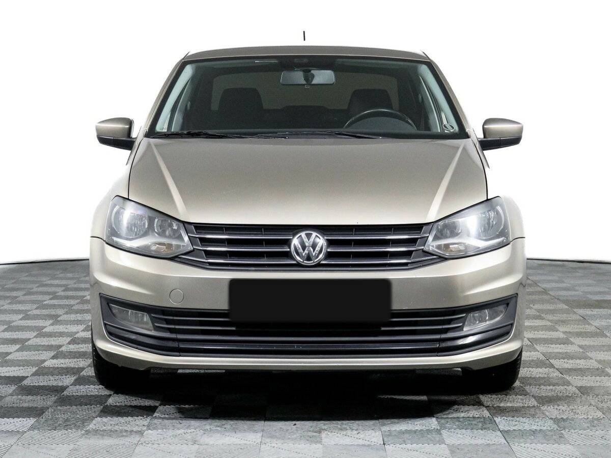 Volkswagen Polo б/у, 2016, Автоматическая. Фото: #1