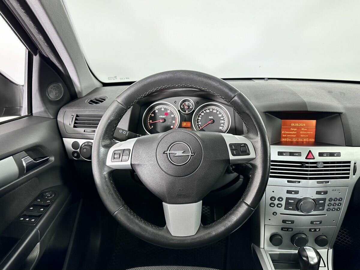 Opel Astra б/у, 2014, Автоматическая. Фото: #7