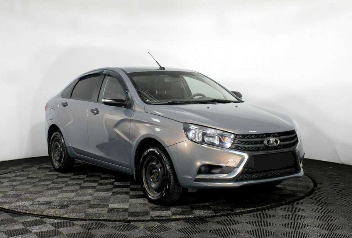 Lada (ВАЗ) Vesta б/у, 2017, Механическая. Фото: #2