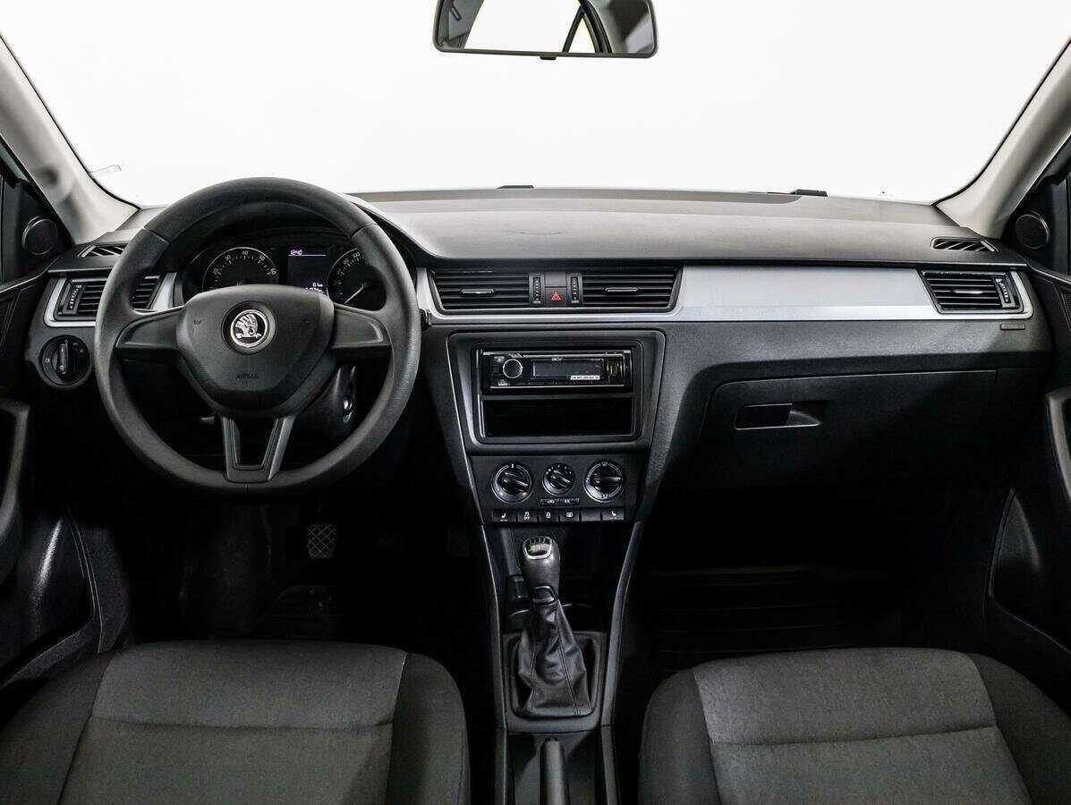 Skoda Rapid б/у, 2017, Механическая. Фото: #10