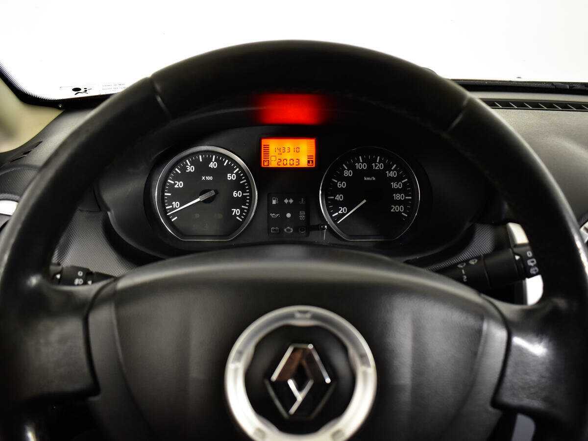 Renault Sandero б/у, 2012, Автоматическая. Фото: #10