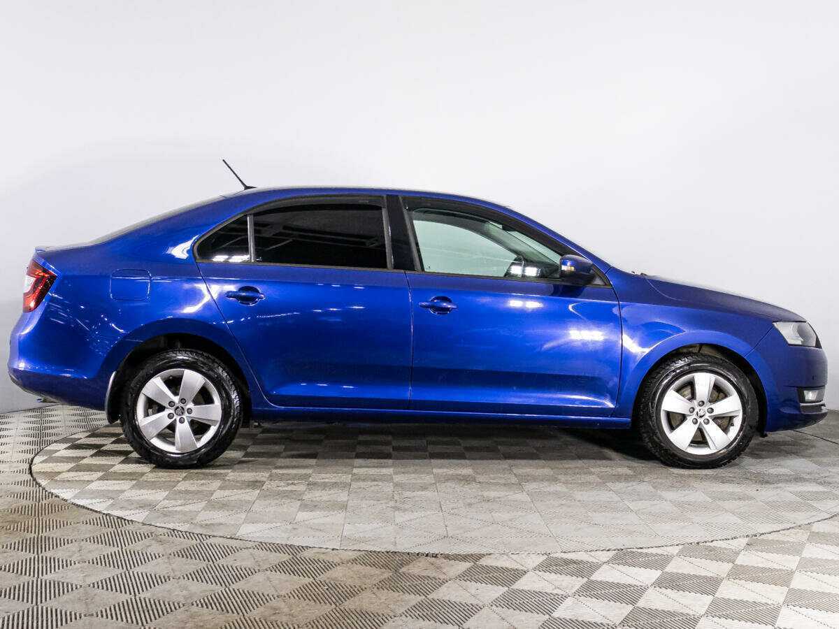 Skoda Rapid б/у, 2017, Роботизированная. Фото: #3