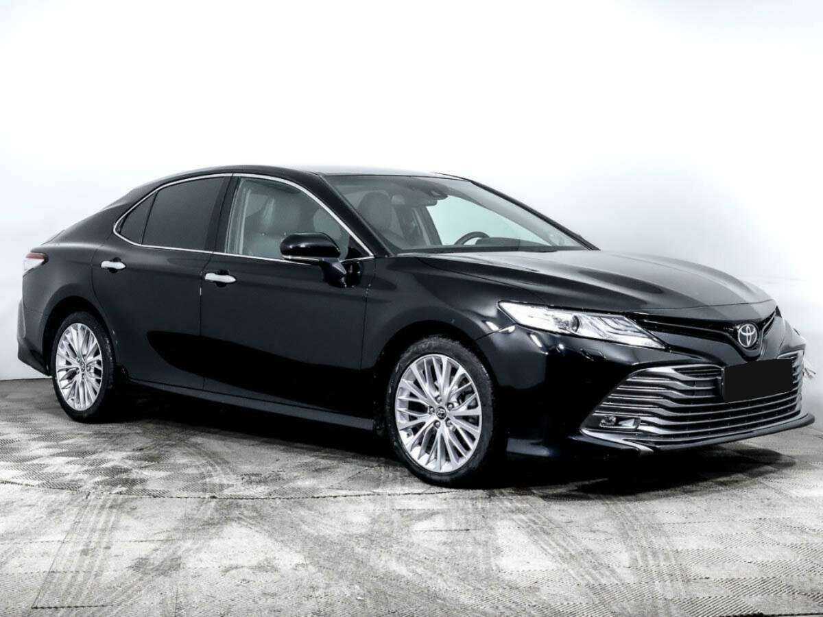 Toyota Camry б/у, 2019, Автоматическая. Фото: #2