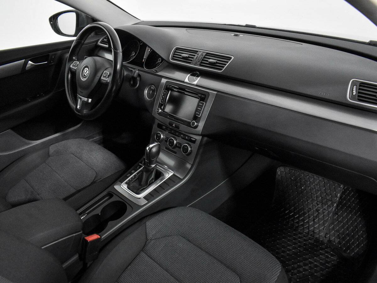 Volkswagen Passat б/у, 2012, Роботизированная. Фото: #12