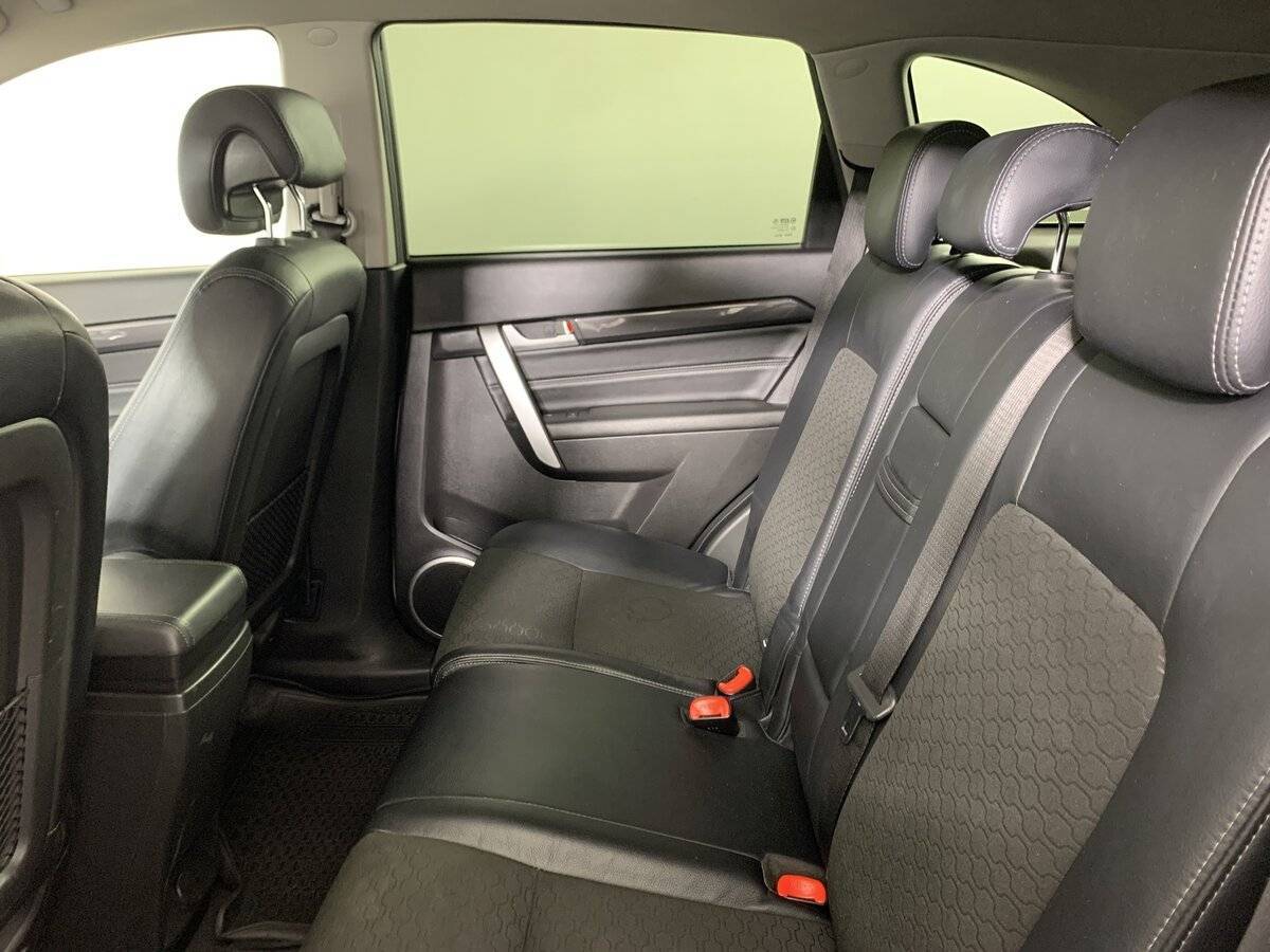 Chevrolet Captiva б/у, 2014, Автоматическая. Фото: #17