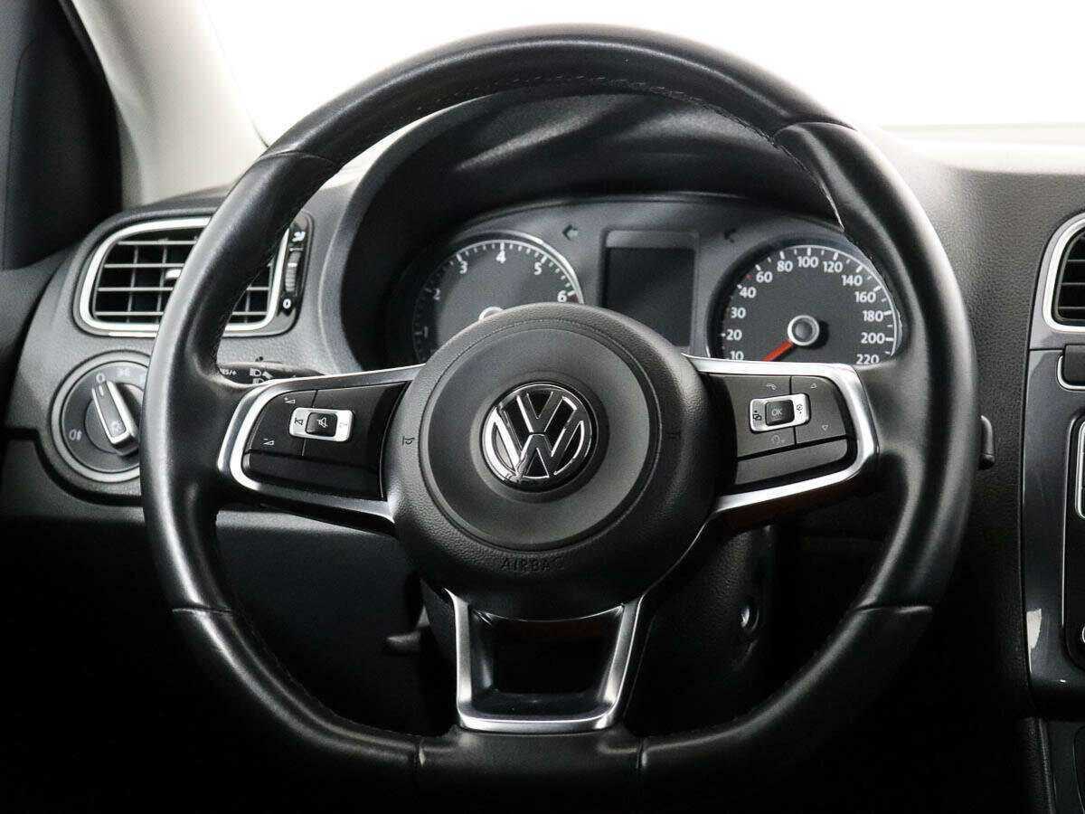 Volkswagen Polo б/у, 2019, Автоматическая. Фото: #11