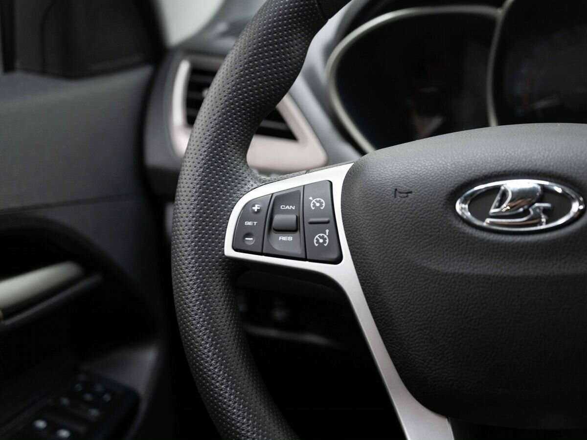 Lada (ВАЗ) Vesta б/у, 2018, Механическая. Фото: #16