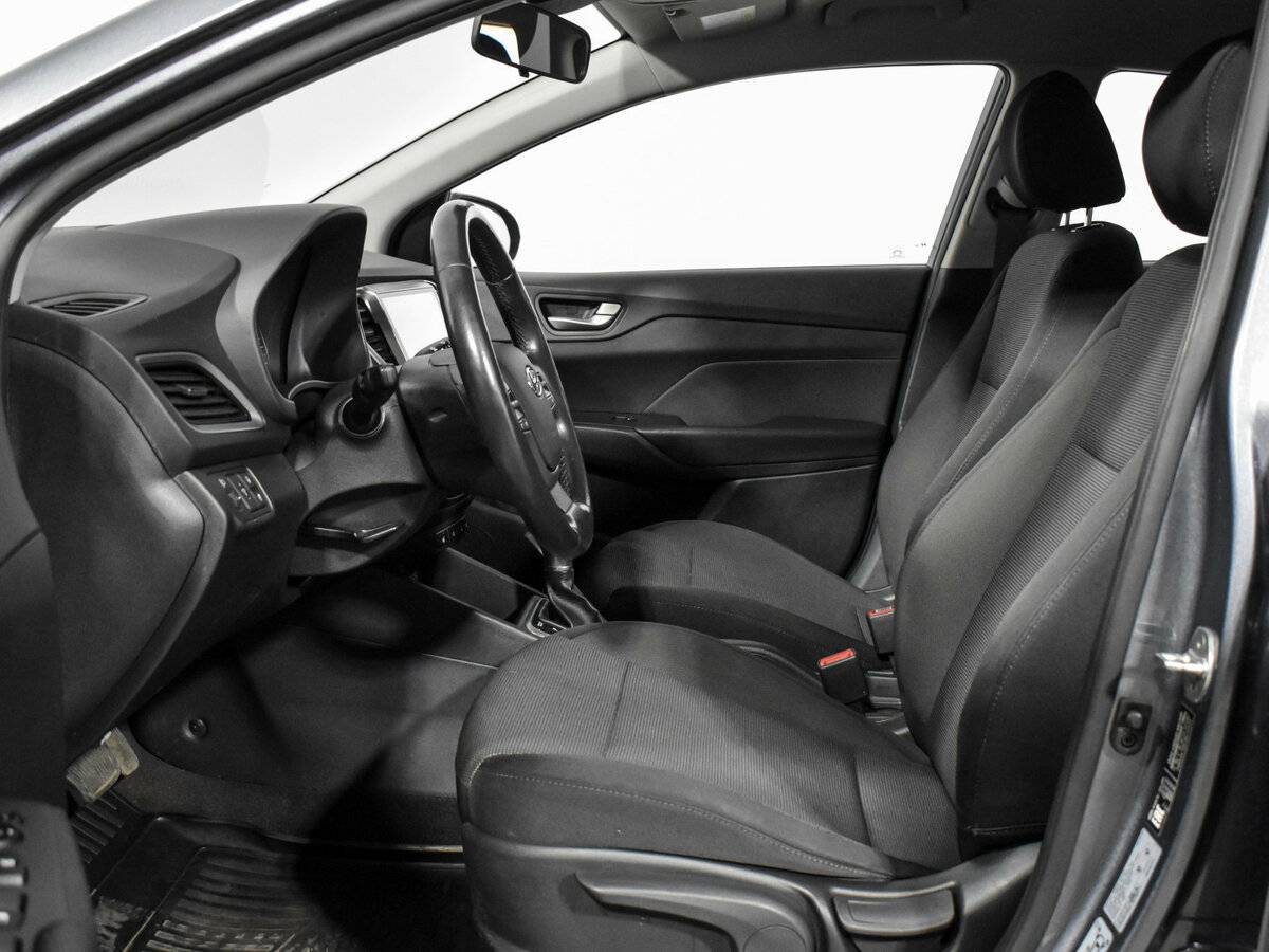 Hyundai Solaris б/у, 2017, Автоматическая. Фото: #9