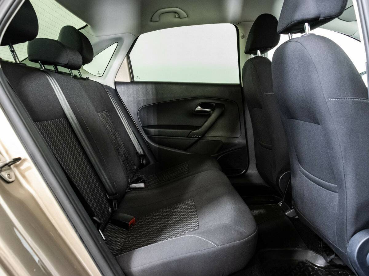 Volkswagen Polo б/у, 2017, Автоматическая. Фото: #11