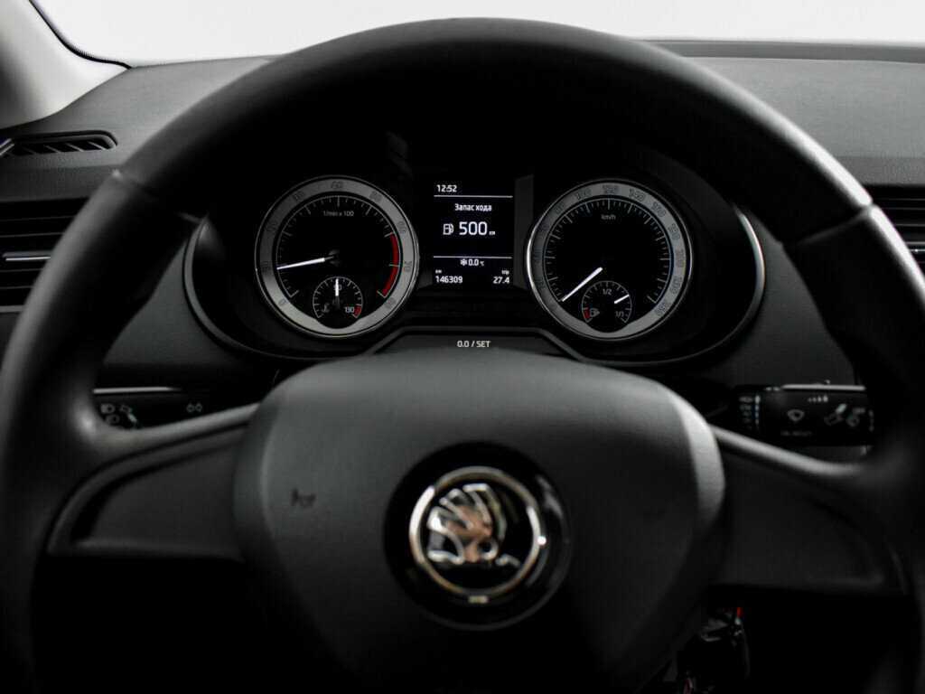Skoda Octavia б/у, 2019, Механическая. Фото: #12