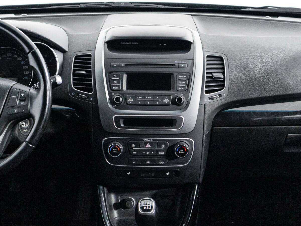 Kia Sorento б/у, 2015, Механическая. Фото: #13