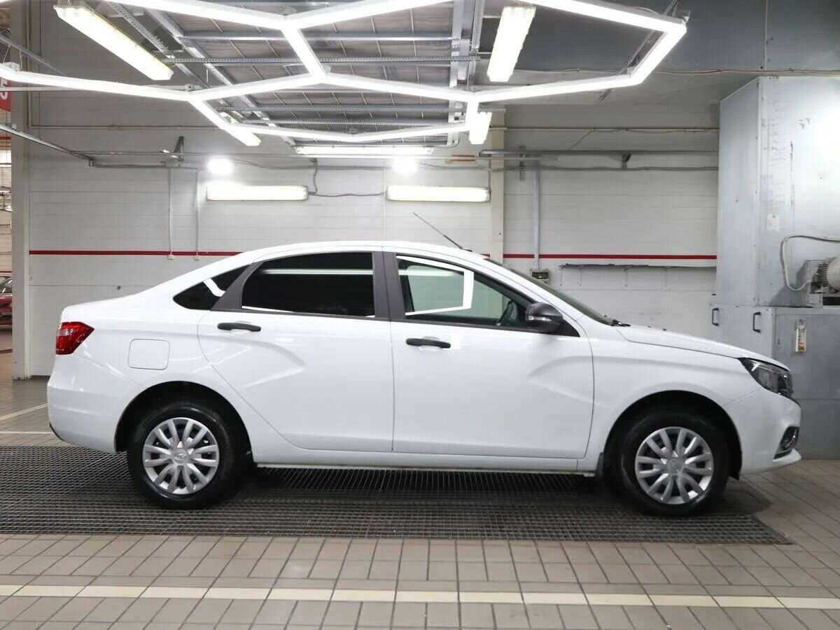 Lada (ВАЗ) Vesta б/у, 2021, Механическая. Фото: #3