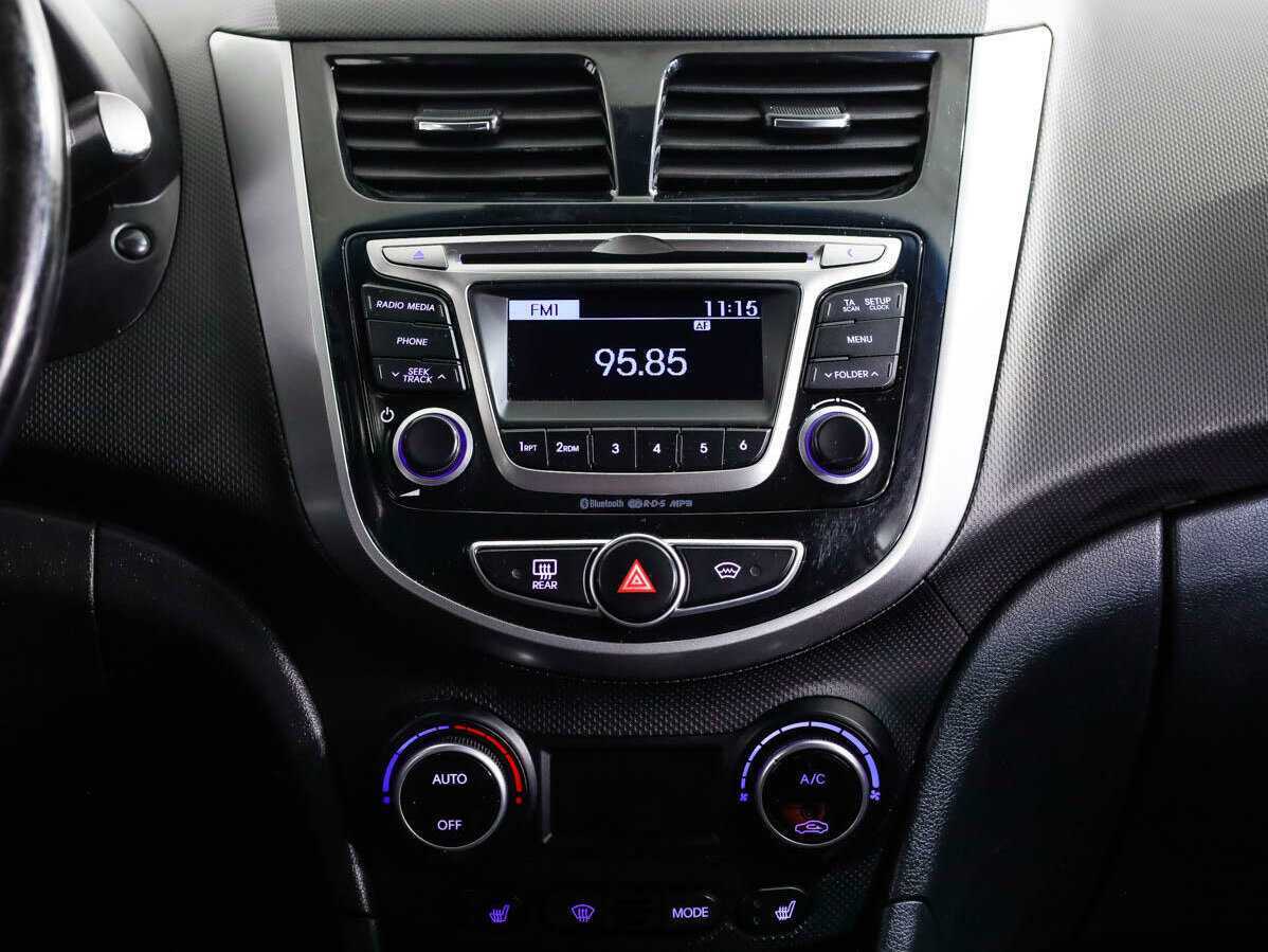 Hyundai Solaris б/у, 2015, Автоматическая. Фото: #12