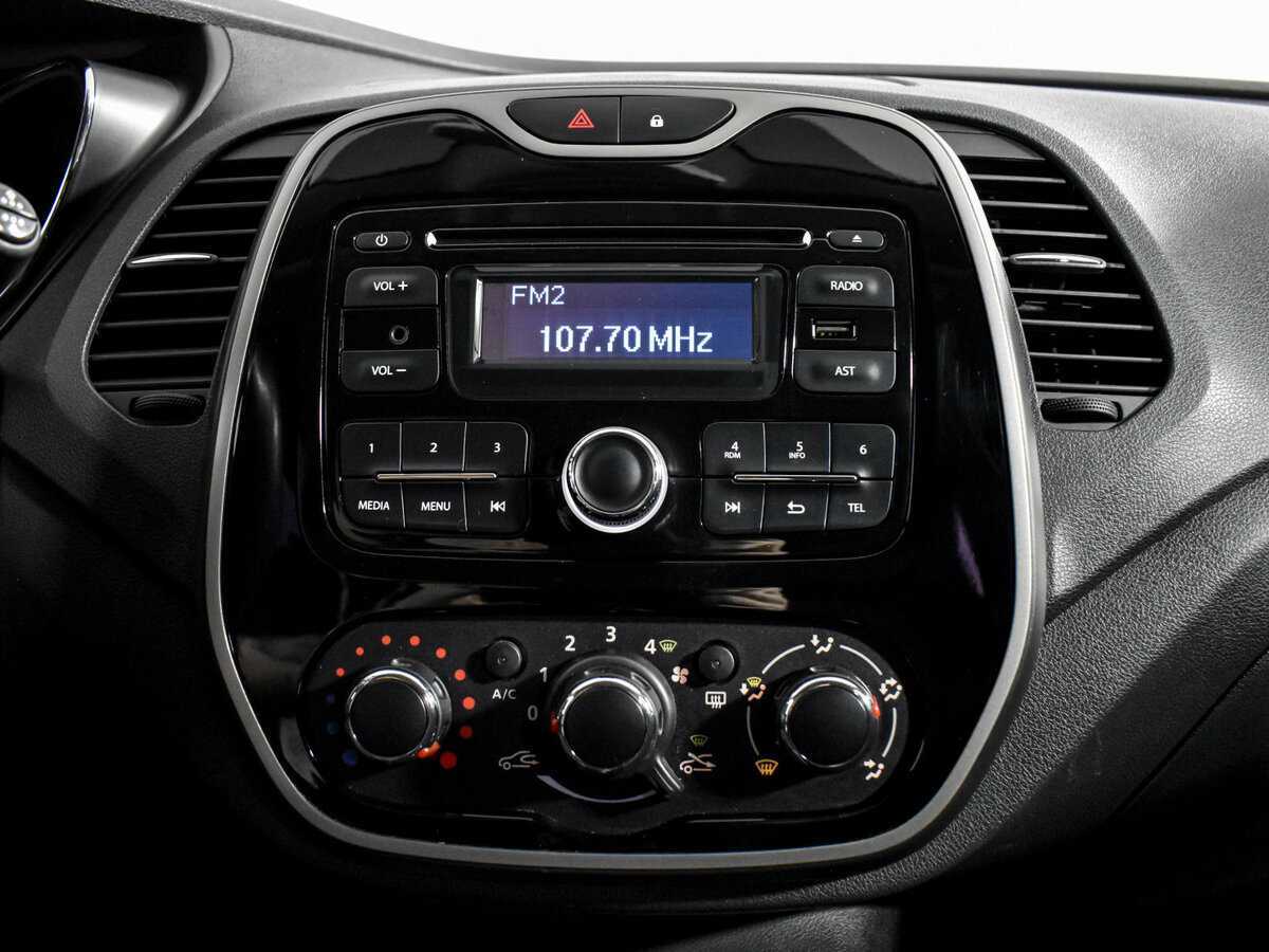 Renault Kaptur б/у, 2016, Механическая. Фото: #17