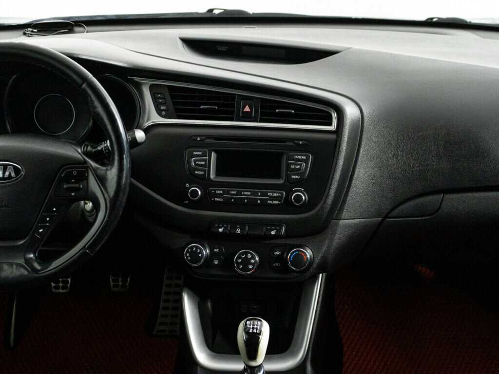Kia Ceed б/у, 2015, Механическая. Фото: #13