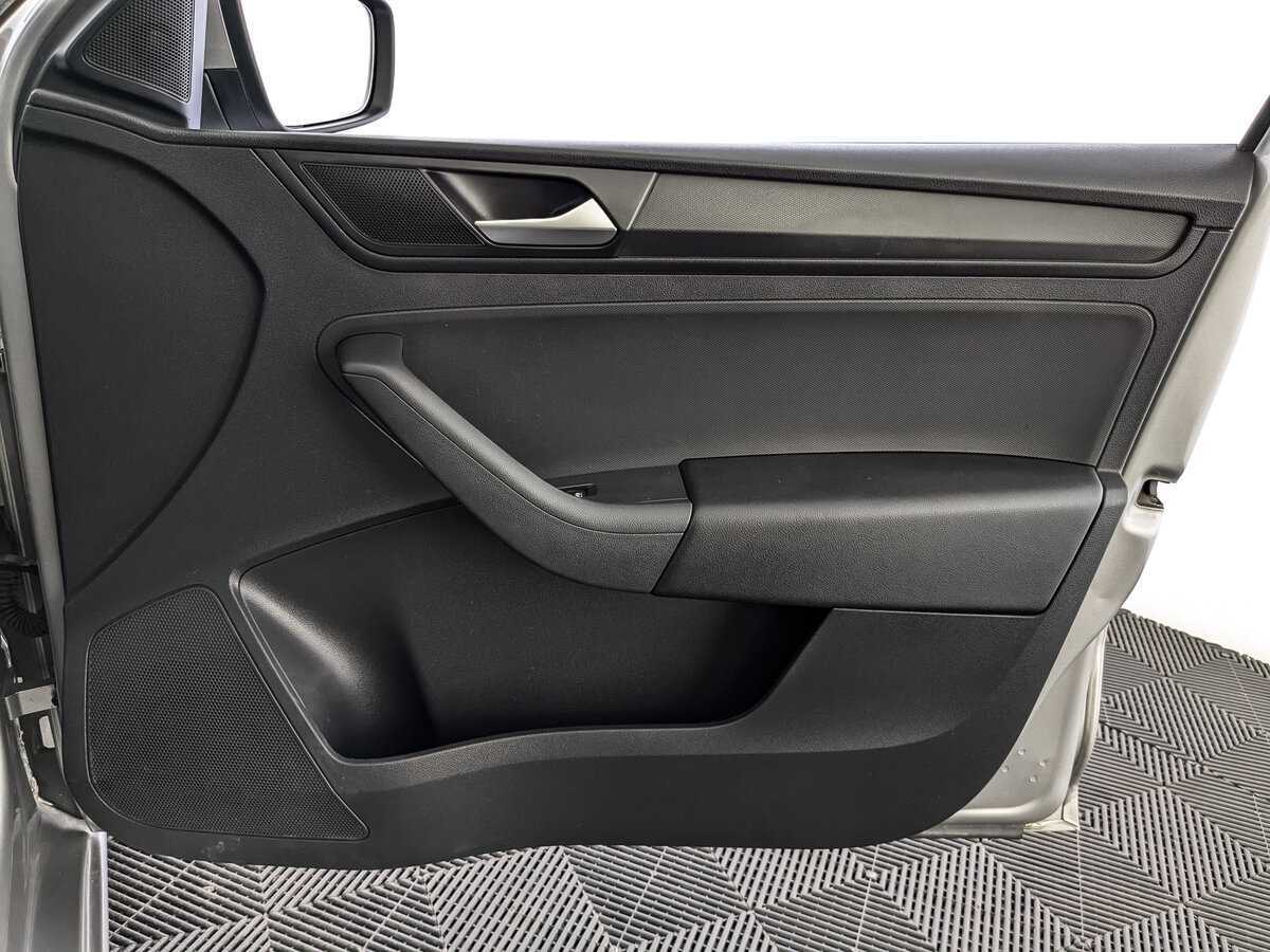 Volkswagen Polo б/у, 2021, Автоматическая. Фото: #20