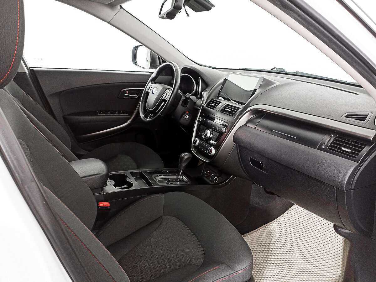 FAW Besturn X80 б/у, 2017, Автоматическая. Фото: #7