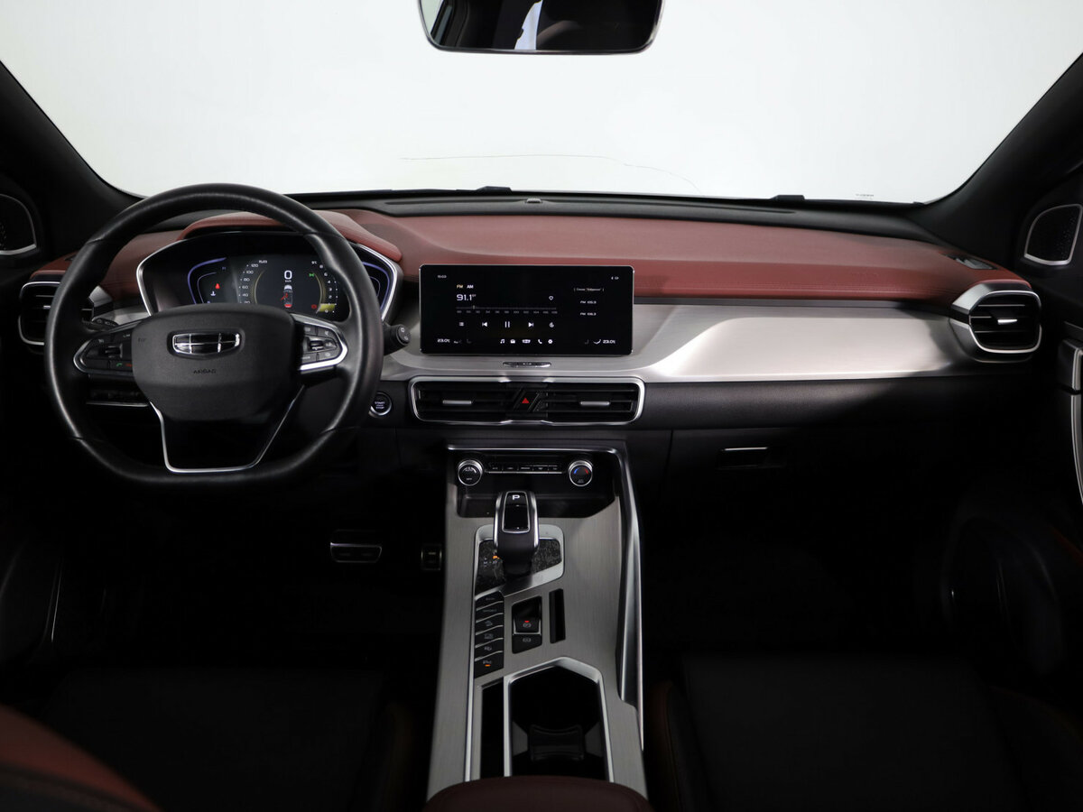 Geely Coolray б/у, 2022, Роботизированная. Фото: #8