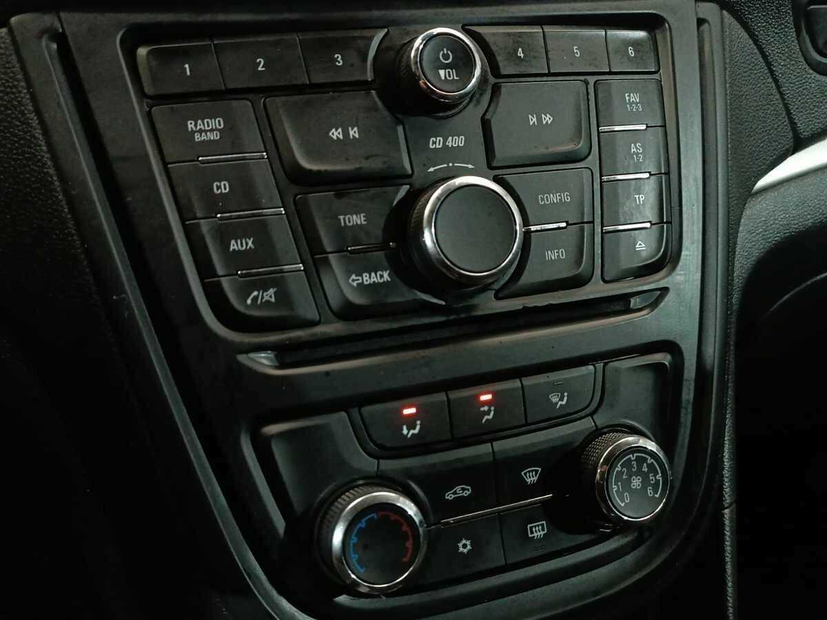 Opel Mokka б/у, 2014, Механическая. Фото: #13