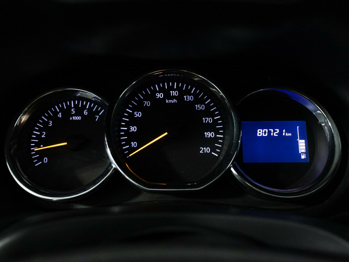 Renault Duster б/у, 2017, Механическая. Фото: #11