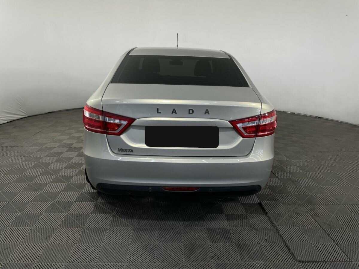 Lada (ВАЗ) Vesta б/у, 2018, Механическая. Фото: #2