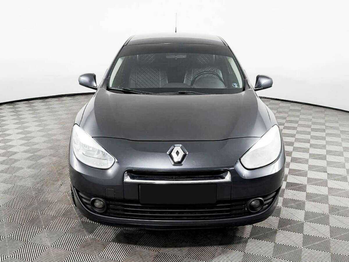 Renault Fluence б/у, 2012, Механическая. Фото: #1