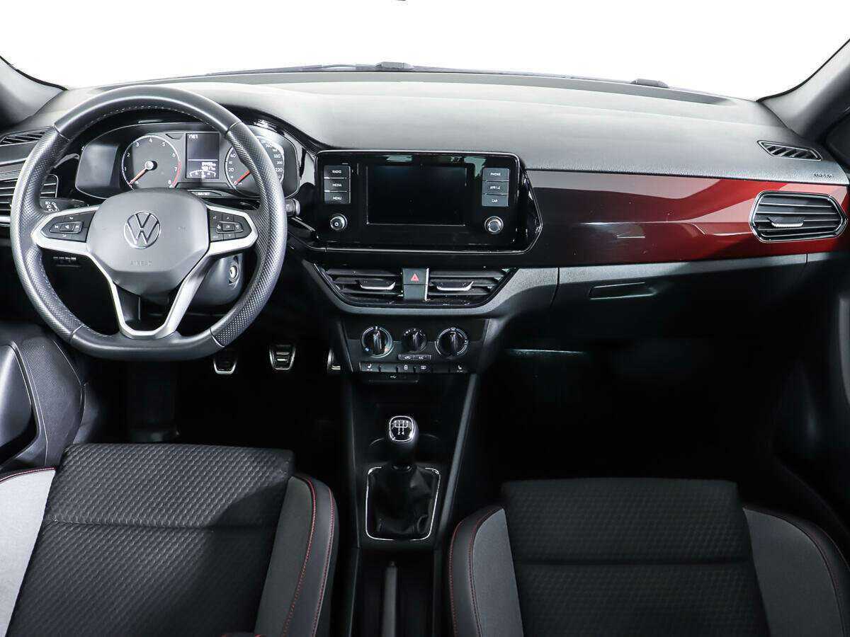 Volkswagen Polo б/у, 2021, Механическая. Фото: #10