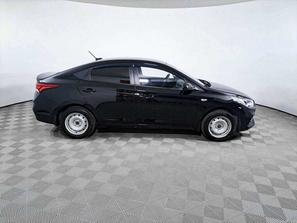 Hyundai Solaris б/у, 2018, Механическая. Фото: #3