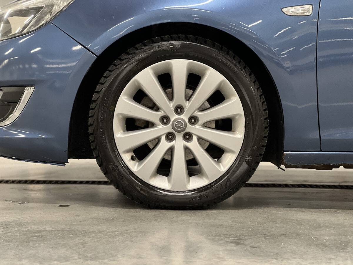 Opel Astra б/у, 2013, Механическая. Фото: #17