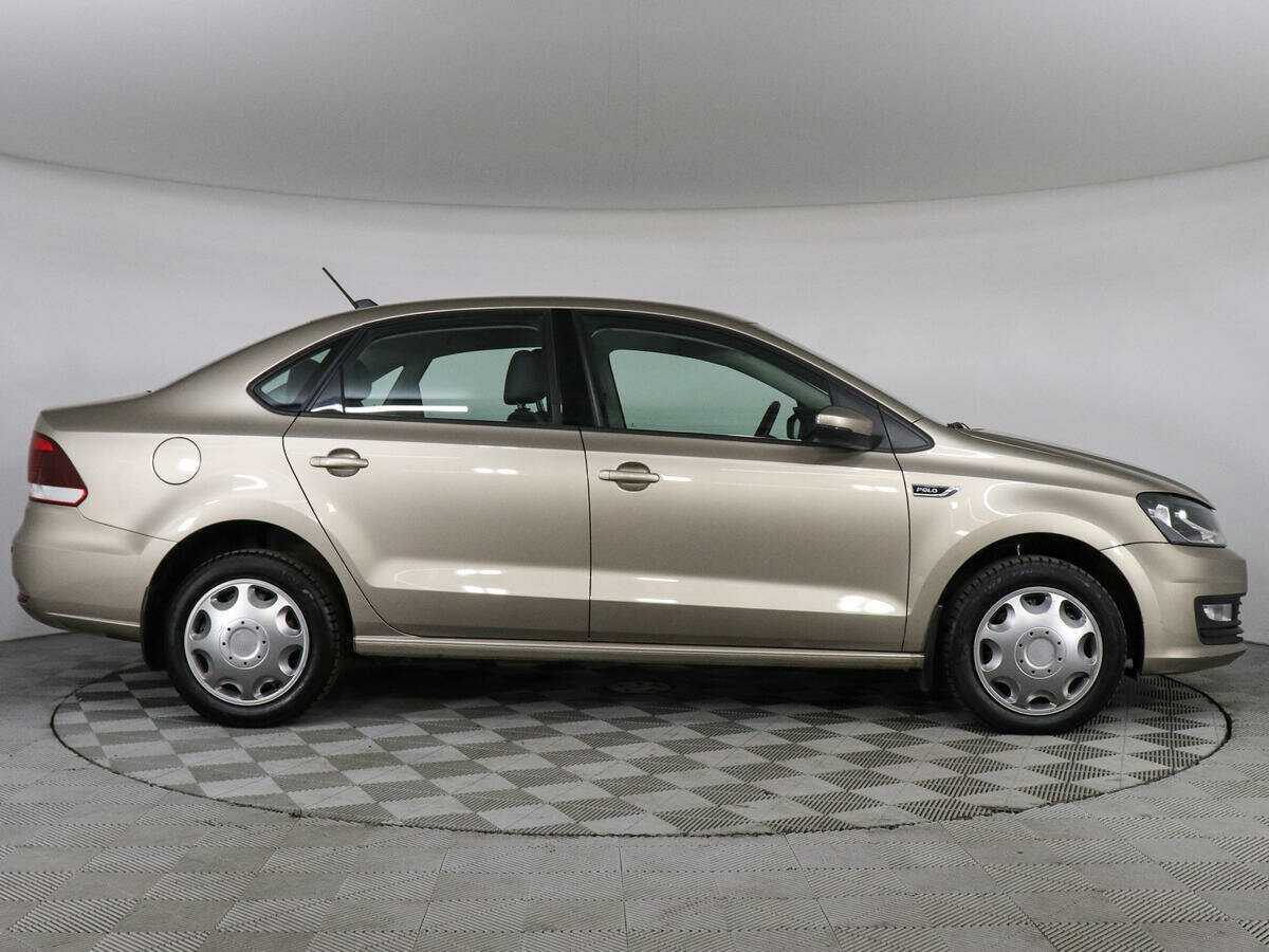 Volkswagen Polo б/у, 2019, Автоматическая. Фото: #3