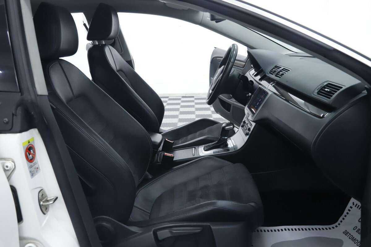 Volkswagen Passat CC б/у, 2012, Роботизированная. Фото: #16