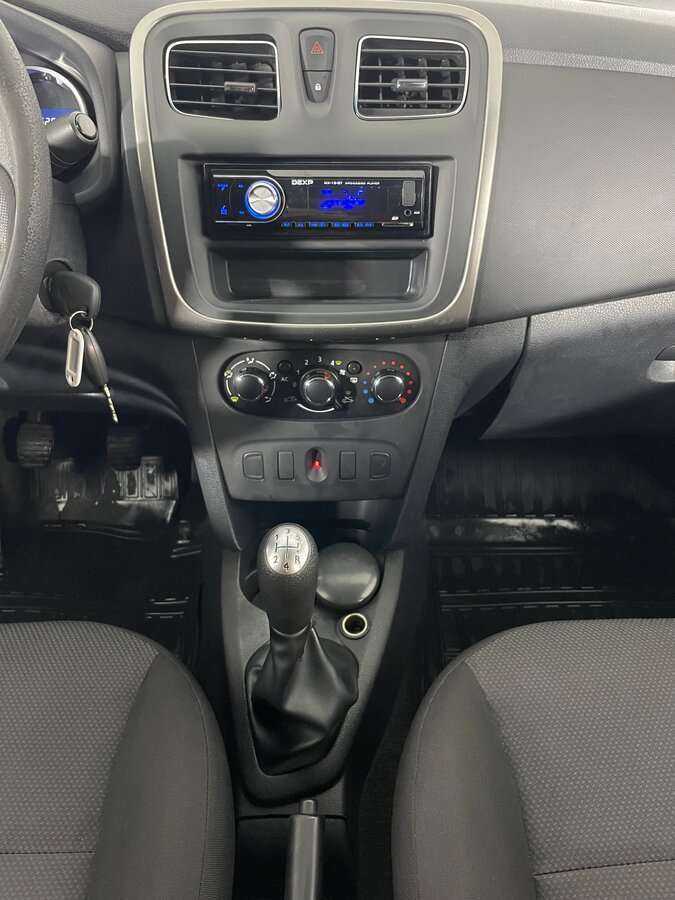 Renault Logan б/у, 2014, Механическая. Фото: #15