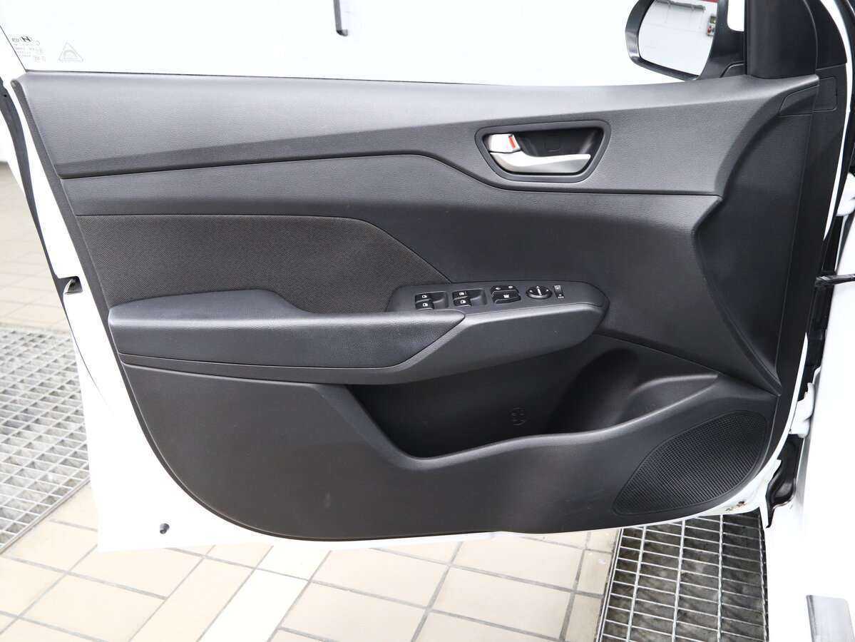 Hyundai Solaris б/у, 2019, Автоматическая. Фото: #10